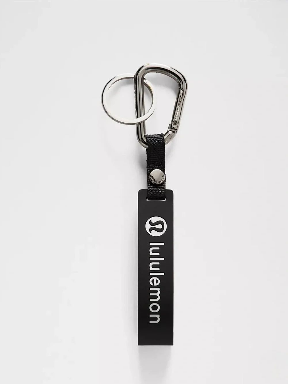 Lululemon  Silicone Keychain ColourBlack/Vapor/Silver One size